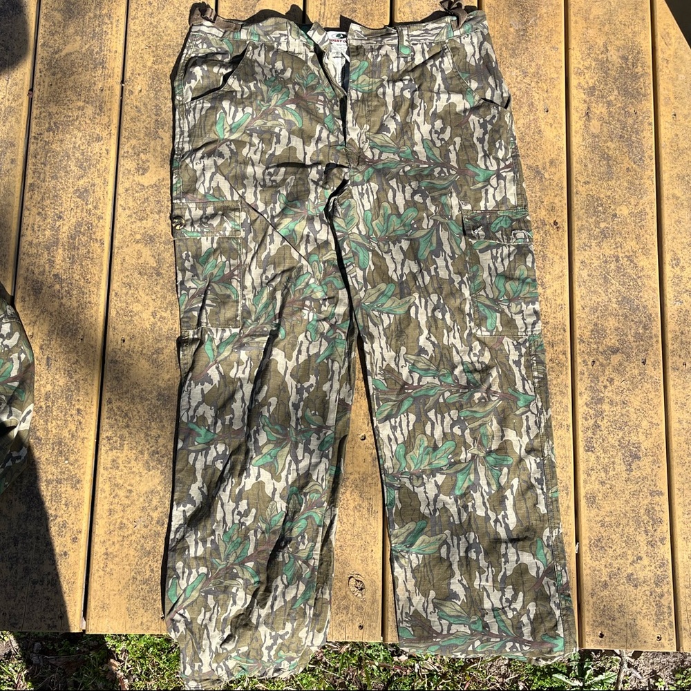 Mossy Oak Greenleaf Caro Pants
